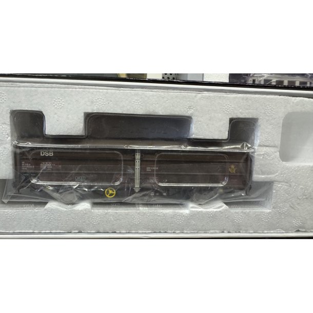 McK HO 0210 DSB lukket godsvogn Brun Hbis 46 86 225 0 042-8