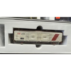 McK HO 4105 DSB lukket godsvogn DSB Gods Hbikks 42 86 237 8 693-9