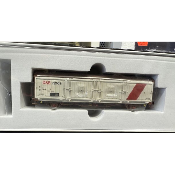 McK HO 4105 DSB lukket godsvogn DSB Gods Hbikks 42 86 237 8 693-9
