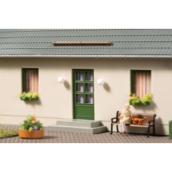 Auhagen HO 11454 Fritliggende hus med garage