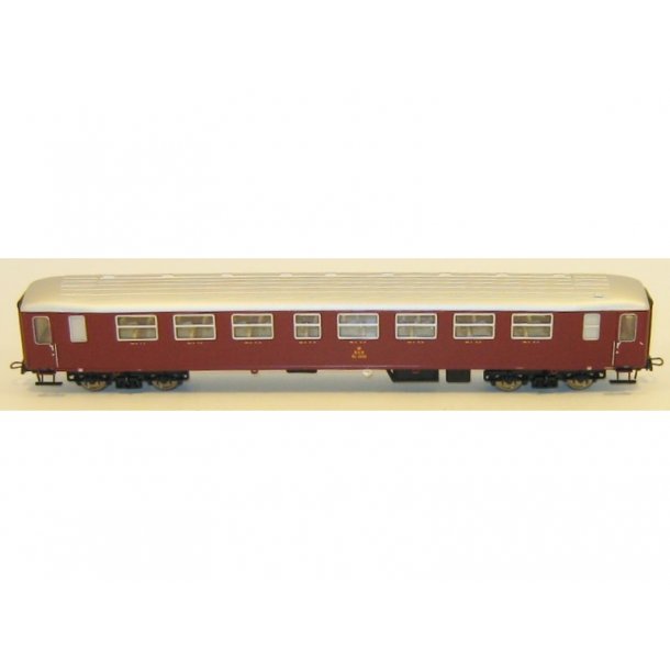 Heljan 6101 DSB personvogn litra ''BL 1322 Vinrd