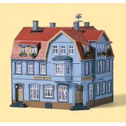 Auhagen HO/TT 12249 Hj�rne by ejendom med pub