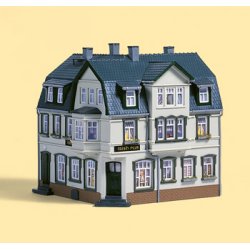 Auhagen HO/TT 12255 By ejendom med Irsk Pub