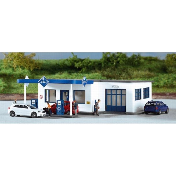 Piko HO 61827 tankstation ARAL 