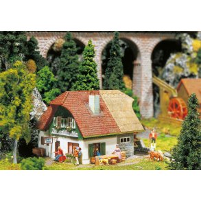 Faller HO 131210 Schwarzwald Mlle 145 x 120 x 80 mm