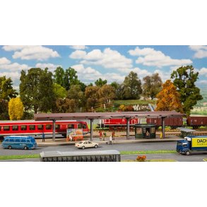 Faller HO 131366 perron 2 stk. &lrm;Dimensioner:&lrm; 178 x 68 x 71 mm (2 x)