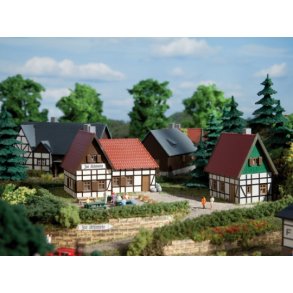 Auhagen 14457 spor N Gasthaus Schmiede med aneks