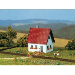 Auhagen spor N 14458 Hus Pia 95 x 58 x 60 mm.