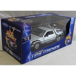 Welly 22441 Back to the Future II Delorean Time Machine. Skala 1:24 metal bygget