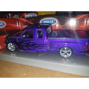 Welly 29396 Ford-150 Flareside supercab Low Pick Up. Scala 1:24 metal bygget