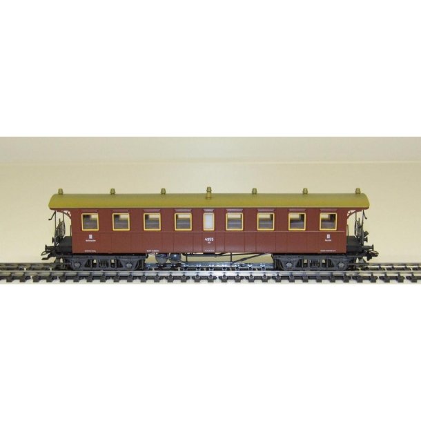 M�rklin 4211 K.W.ST.E personvogn 3 kl.