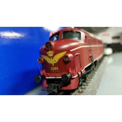 Heljan 1201 DSB My diesellok 1201 Marlyn Monroel til analog j�vnstr�m drift 