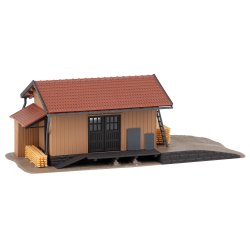 Faller HO 190141 st ved jernbaneoverskringen