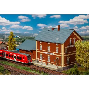 Faller HO 191759 Gera-Liebschwitz baneg�rd 327 x 171 x 166 mm.