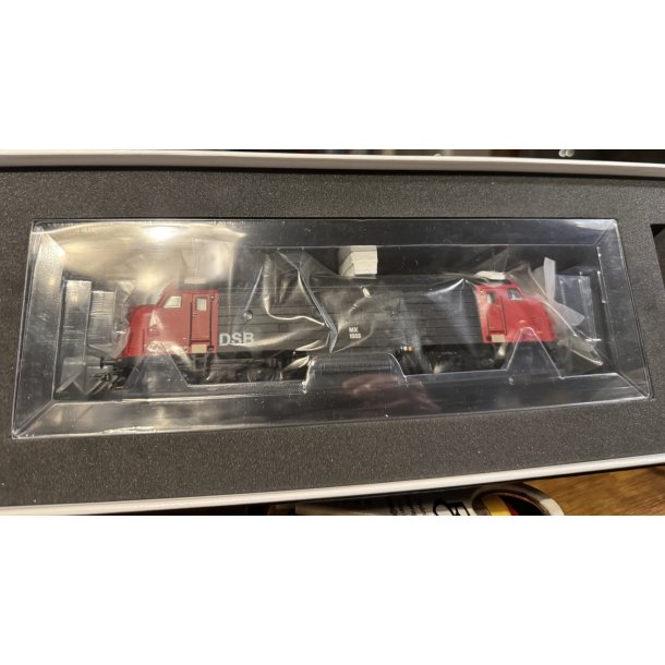 McK 2806 DSB diesellok MX 1033 med LokSound til DCC j�vnstr�m drift og diesellyd