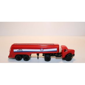 Brekina HO 85413  Berliet TLR 8 tank lastbil ESSO