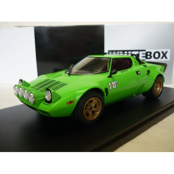 Whitebox 124158 Lancia Stratos HF rgang 1975 lysegrn Skala 1:24 