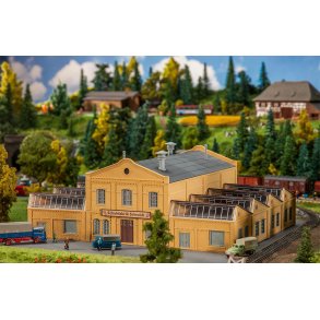 Faller 222220 spor N Schmidt skofabrik 184 x 229 x 90 mm.