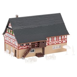 Faller 232192 spor N Bondegrd med restaurant 96 x 68 x 64 mm.