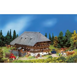 Faller 232258 spor N Schwarzwald Farm 148 x 153 x 90 mm.
