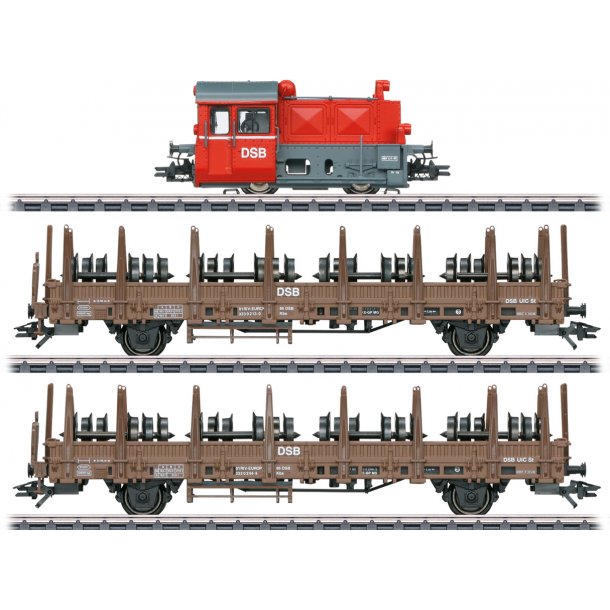 Mrklin 26617 DSB togst Kf II med MFX+ diesellyd og telex og 2 stolpevogne. 