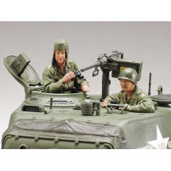 Tamiya 35359 U.S. Tank M4A3E8 Sherman Easy Eight byggest Skala 1:35