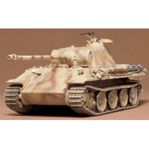 Tamiya 35065 Panther byggest Scala 1:35
