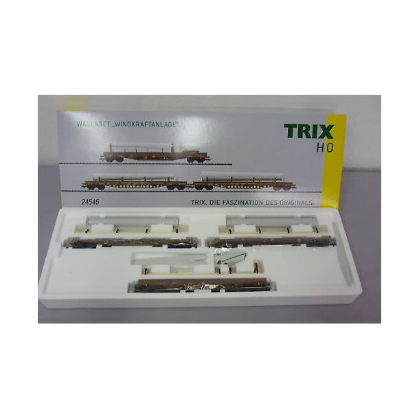 Trix 24545 HO DSB vognst med vindmlle