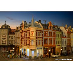 Kibri HO 38295 hjrne ejendom med figur og husbelysning, funktionelt st