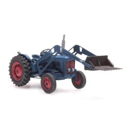 Artitec HO 387.313 Traktor Fordson med frontl�sser. F�rdig model