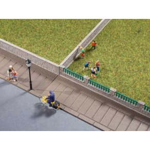 Auhagen HO/TT 42559 ‎Forreste have hegn, dele af vgge‎. Samlet lngde 480 mm.