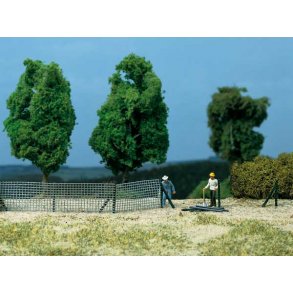 Auhagen HO/TT 42646 Metal hegn Der er 56 enkle hegn s�jler og 8 med underst�tninger.&lrm; 200 x 150 mm.