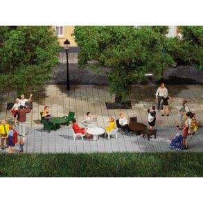 Auhagen HO/TT 42647 Havebord x 6 og stole x 18 stk. I hver farve.