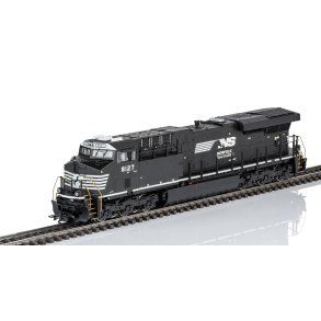M�rklin  38448 USA Tungt dieselelektrisk godslokomotiv af typen General Electric ES44AC fra Norfolk Southern. Nyhed 2026: P� lager d.5.10.2026