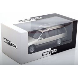 Whitebox 124165-0 Opel Omega A2 stationcar slv rgang 1990 skala1:24