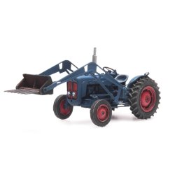 Artitec HO 387.313 Traktor Fordson med frontl�sser. F�rdig model