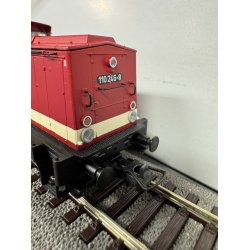 Roco HO 5110009 DR digital DCC Diesellok BR 110 