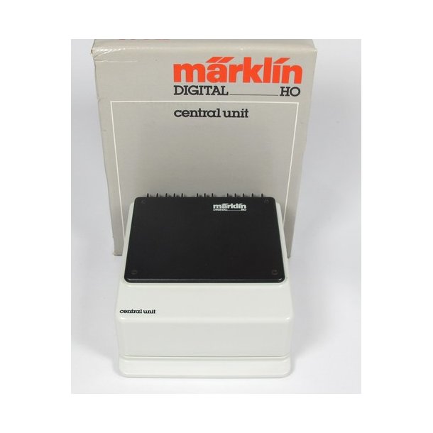 Marklin 6020 digital  Central Unit
