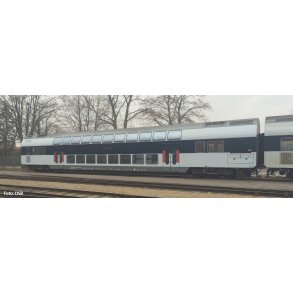 Piko HO 58815 DSB dobbeltd�kkervogn 2 kl. Bl�/hvid r�d d�r. Nyhed 2023