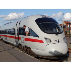 Roco HO 63031 DSB/DB ICE TD Diesel togs�t BR 605 Digital j�vnstr�ms drift med LokSound og diesellyd
