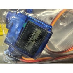 Servo Micro Motor 9G SG90 kan bruges som en d�r �bner, da man selv kan bestemme vinklen