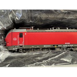 L.s models HO 21112043L DSB E-Lok Vectron EB 3233 til DCC LokSound med motorlyd