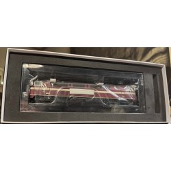 McK 5309 DSB diesellok MZ 1424 brun med LokSound til DCC j�vnstr�m drift og diesellyd