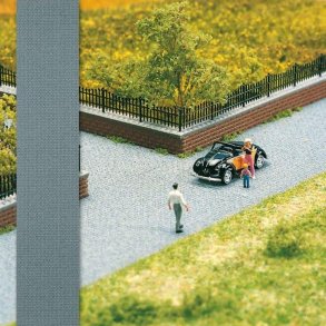 Busch HO 7083 sten belagt vej66 mm bred, 1m lang. Selvklbende og meget fleksibelt.