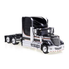 Brekina HO 85825 International Lonestar sort/slv rgang 2010. Nyhed 2023