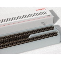 Mrklin 8594 spor Z Flex skinne Lngde 660 mm. Fleksibelt spor ved at skre p trskelstrimlen.