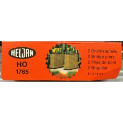 Heljan HO 1765 bropiller 2 stk. 8x8x3 cm. Bygges�t