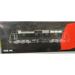 McK HO 0103 DSB diesellok med lang f�rerhus ME 1530 og DCC j�vnstr�m samt diesellyd
