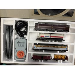 Lima HO 10 6353Sh DSB starts�t med MZ 1405 med 4 godsvogne og styrboks samt skinner til analog DC j�vnstr�m drift