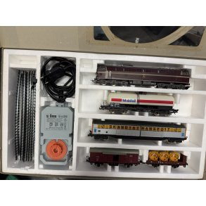 Lima HO 10 6353Sh DSB starts�t med MZ 1405 med 4 godsvogne og styrboks samt skinner til analog DC j�vnstr�m drift